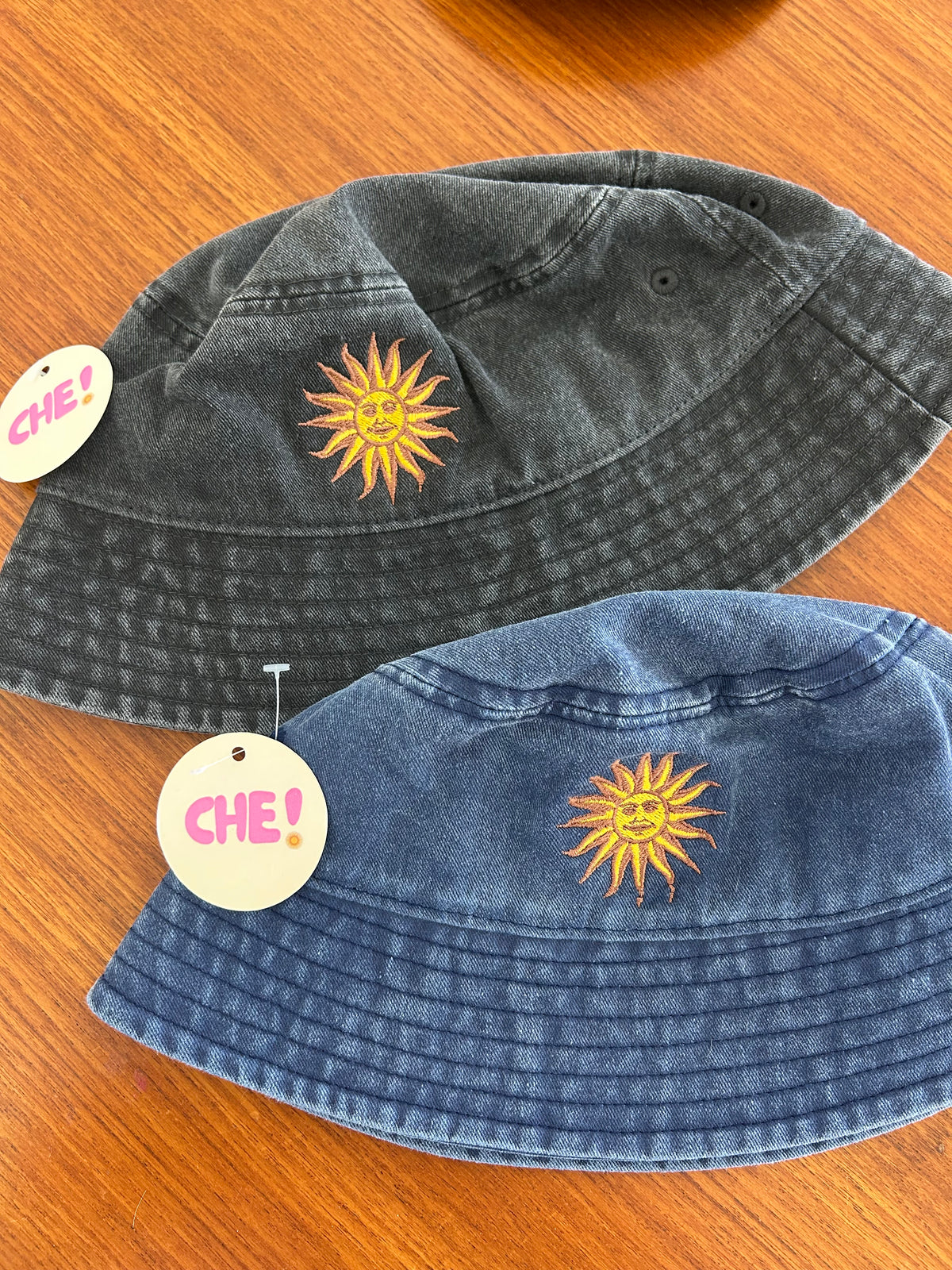 SOL URUGUAY bucket hat
