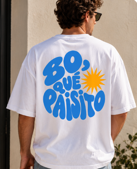 QUE PAISITO (uy) T-shirt